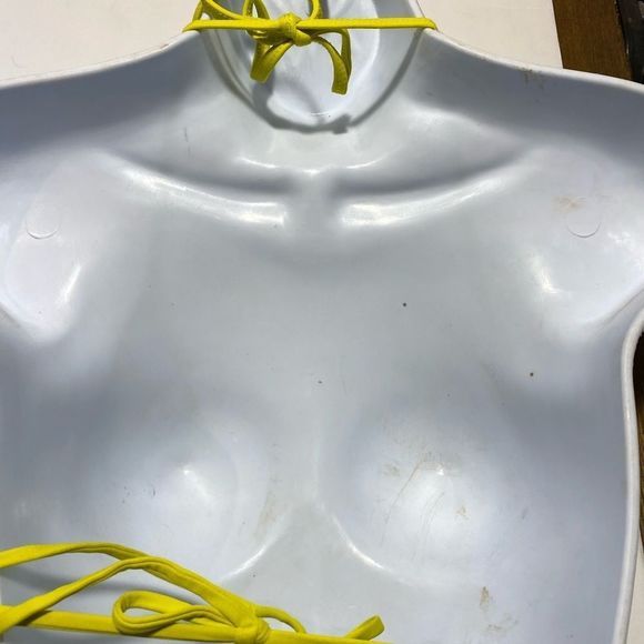 L*Space‎ Bikini Top - Picture 5 of 6